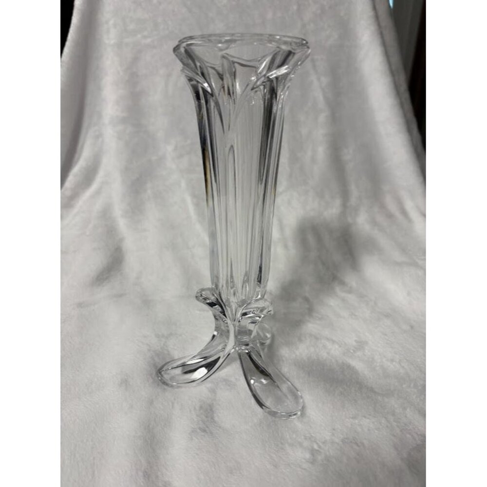 Cristal D'Arque Durand Bandol 3 Footed Lead Crystal Vase